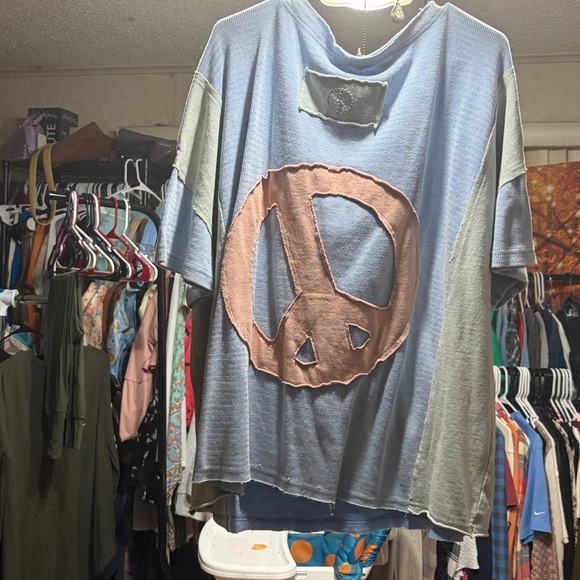 NWT Blue Velvet Cozy Oversized Waffle Knit short Sleeve Boho Top w/ Pocket - Picture 2 of 4